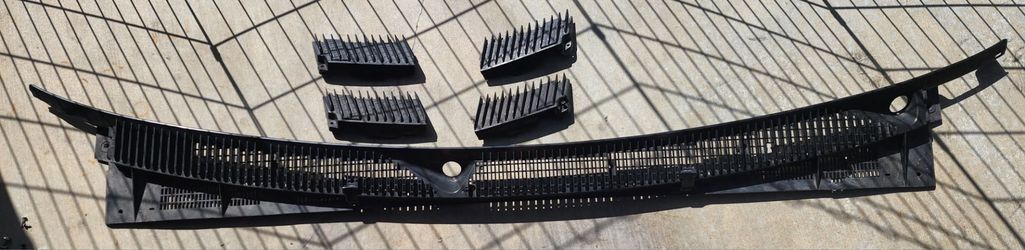 88-99 CHEVROLET, GMC, CADILLAC COWL GRILLS
