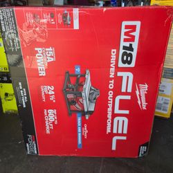 Milwaukee M18 FUEL ONE-KEY 18-Volt Lithium-Ion Brushless Cordless 8-1/4 in. Table Saw (Tool-Only)