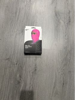 Pink Nike ski