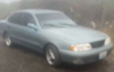 Toyota Avalon xls’ 98’