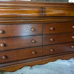 Cherry wood 3pc. Bedroom Set