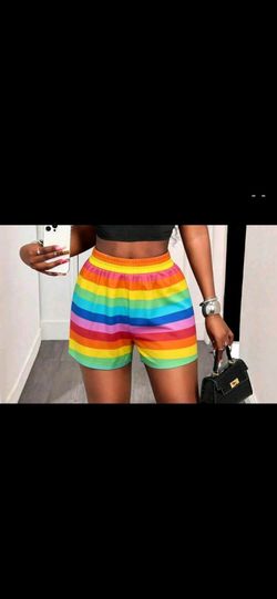 1 women rainbow shorts 🏳️‍🌈