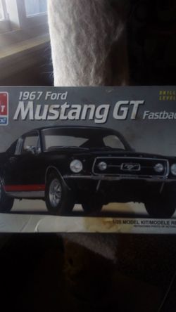 1967 Ford mustang GT fastback 1/25 scale model