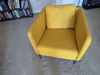 IKEA EKERÖ Armchair in Skiftebo Yellow