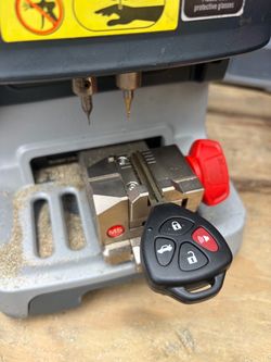 Car keys llaves de carro