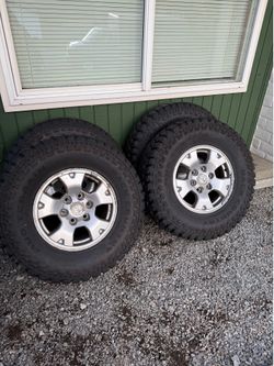 Tacoma wheels and tires