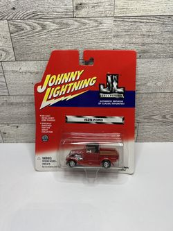 Vintage Johnny Lightning JL Collection Red ‘1929 Ford Pickup Truck / Automatic Replicas of Classic Favorites • Die Cast Metal and Chassis • Made in Ch