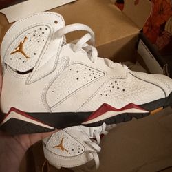 Never Worn $60 Size 13