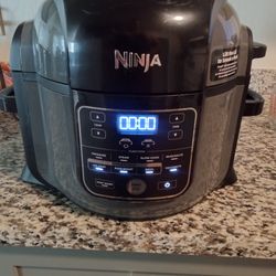 NINJA 10 IN 1 PRESSURE COOKER/AIR FRYER 6.5 CTS.