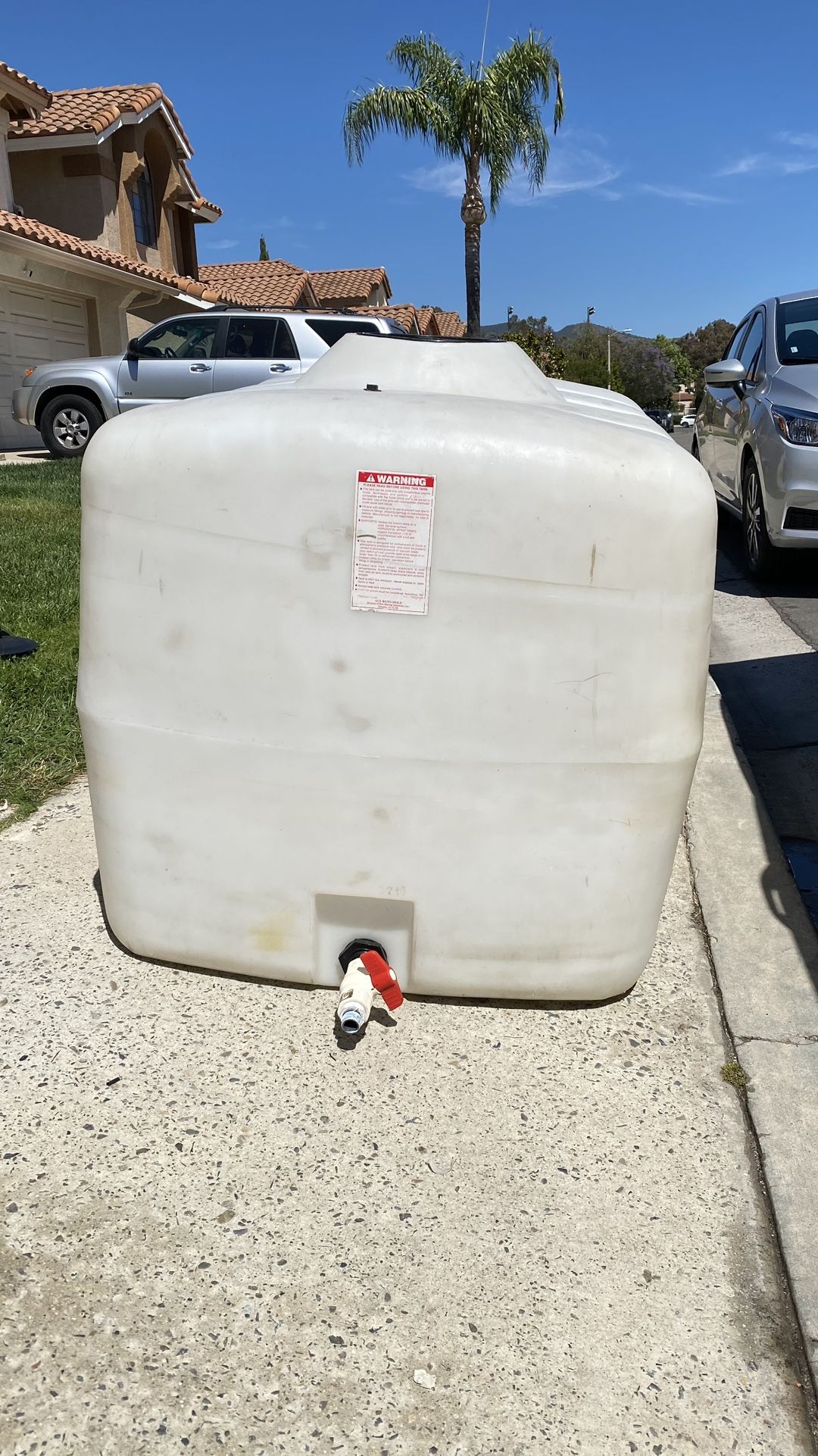 Water Tank 200 Gallons