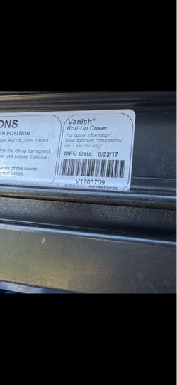 ACCESS Vanish Roll-Up Truck Bed Cover