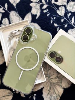iPhone 17- UNLOCKED (Sage Green)