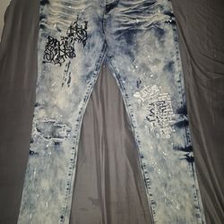 Graffiti Jeans.