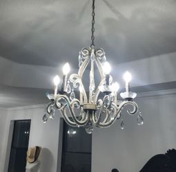 Chandelier 