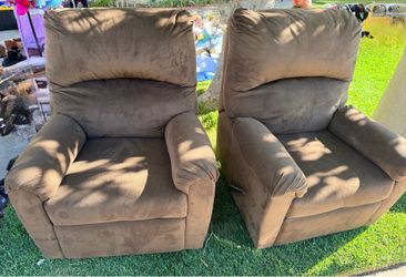 Brown rocker recliners