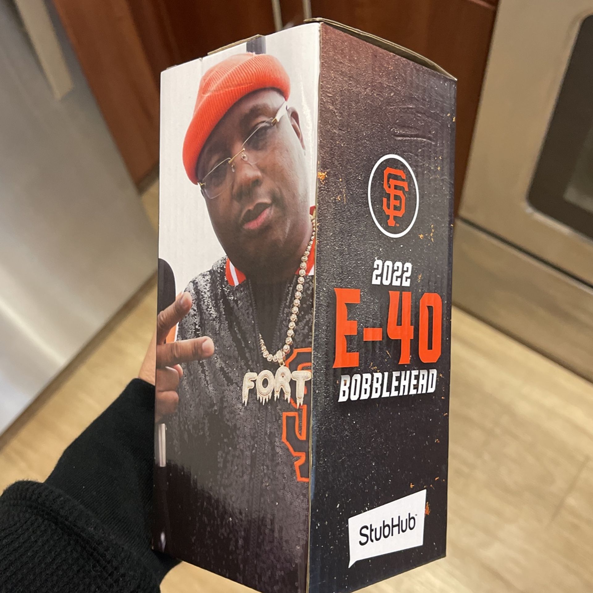 E 40 Bobble Head