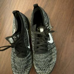 Nike Vapormax Flyknit (Sz 9.5)