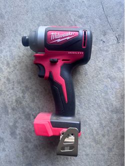 Milwaukee M18 Brushless 1/4” Hex Impact Driver 2850-20 (Tool Only)