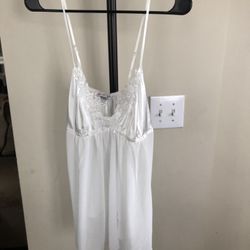 Women  Nightgown  Size  S  