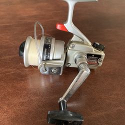 Daiwa 1300C Fishing Reel 