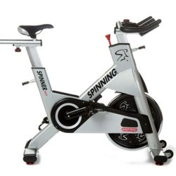 STAR TRAC NXT - Commercial-grade Spin Bike