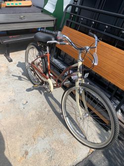 Women's Schwinn Cruiser Six Bike $115 OBO!