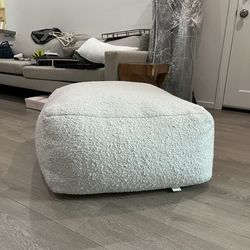 CB2 Large Boucle Pouf Ivory - OBO