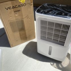 Dehumidifier 