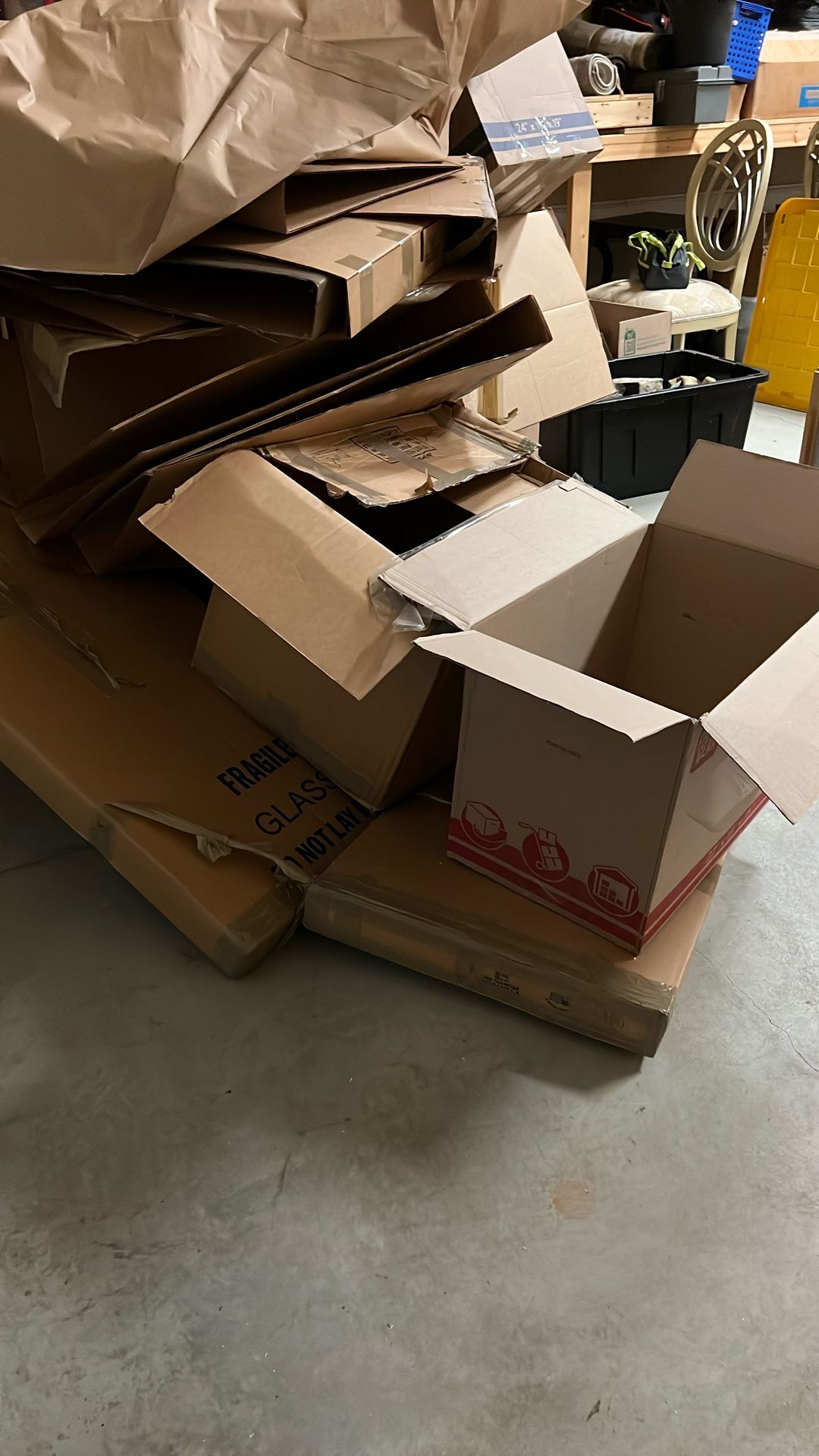 Free Moving Boxes