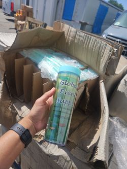Free plastic cups with straws