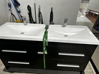 Double sink Vanity