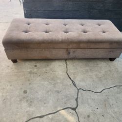 Bedside Upholstered Ottoman Chest With Storage