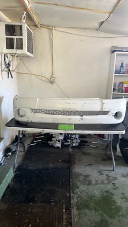 Front  Bumper TUNDRA With Crew Cab 4 Door Fits 2005-2006 OEM