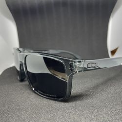 Oakley Holbrook Sunglasses - Polarized