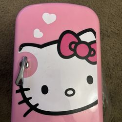 Hello Kitty Mini Fridge ( Warms & Cool !