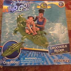 Gator Float