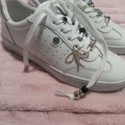 New Never Worn Size 8 In Women's Mk Shoes