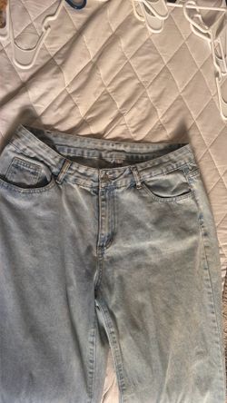 low rise baggy jeans