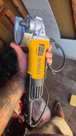 DeWalt Angle Grinder Corded
