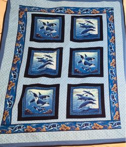 Killer whale and Dolphin Homemade Quilt