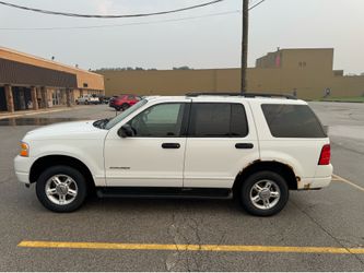 2004 Ford Explorer
