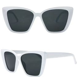Sunglasses  Each Item White And Black Color 