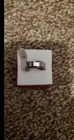 Men wedding band size 7
