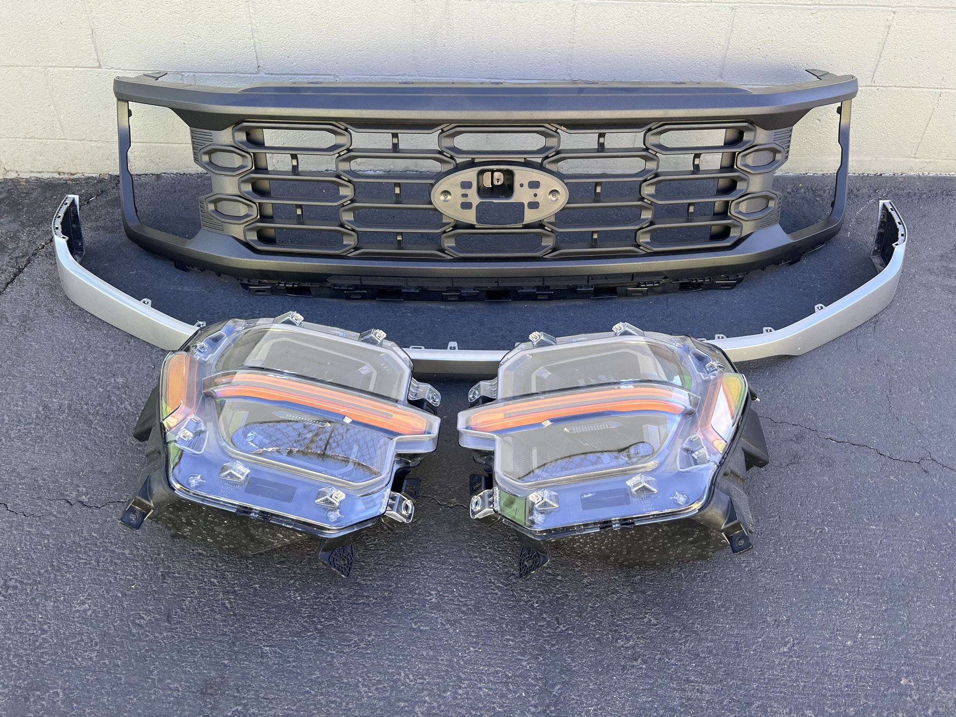 2024 F150 Headlights, Grill and Bumper Trim