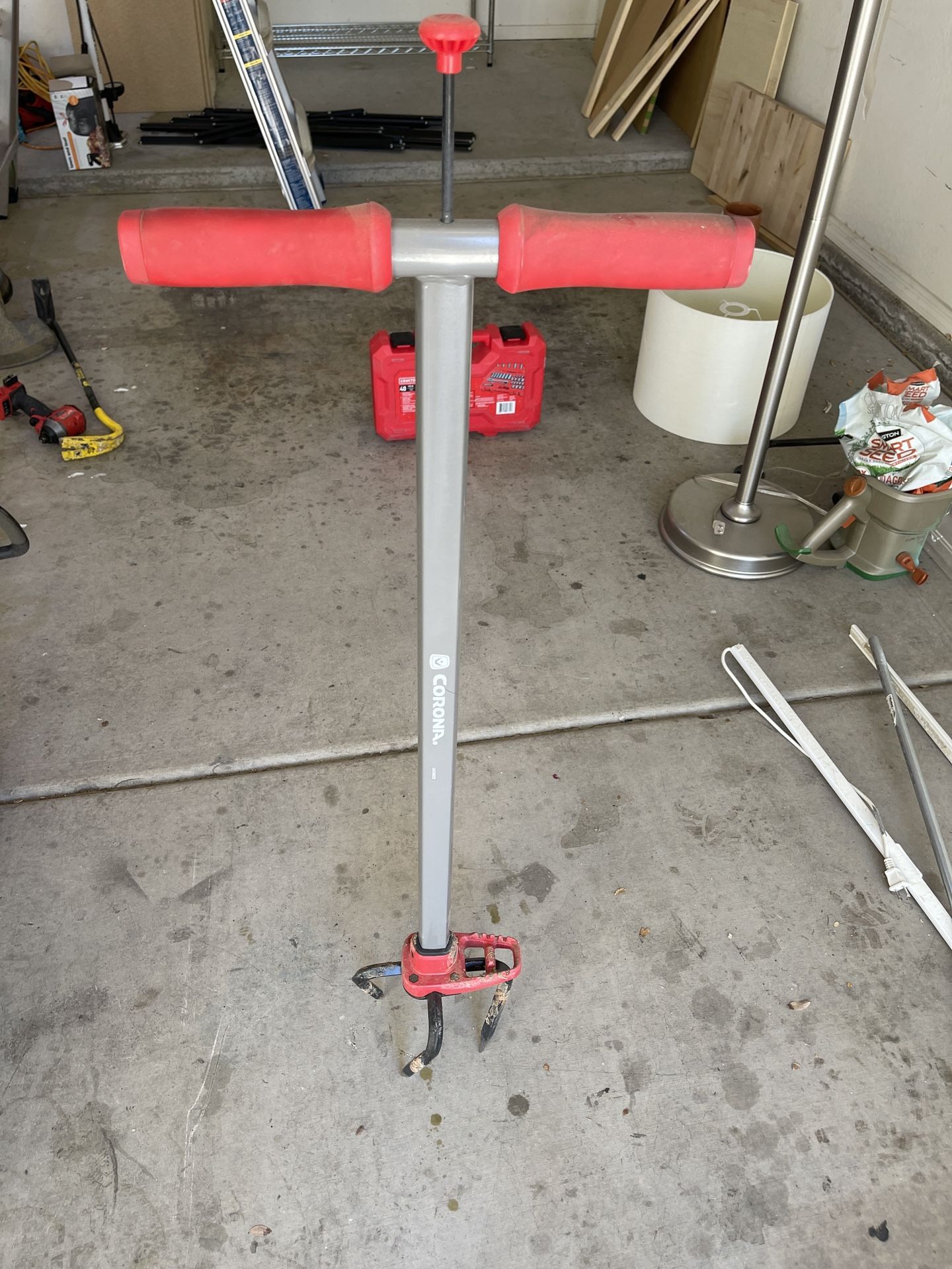 Hand Tiller