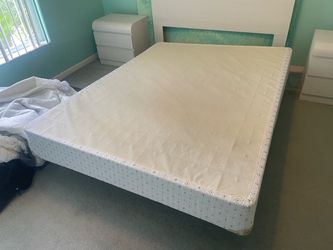 Queen box spring