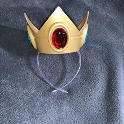 Princess Peach Crown
