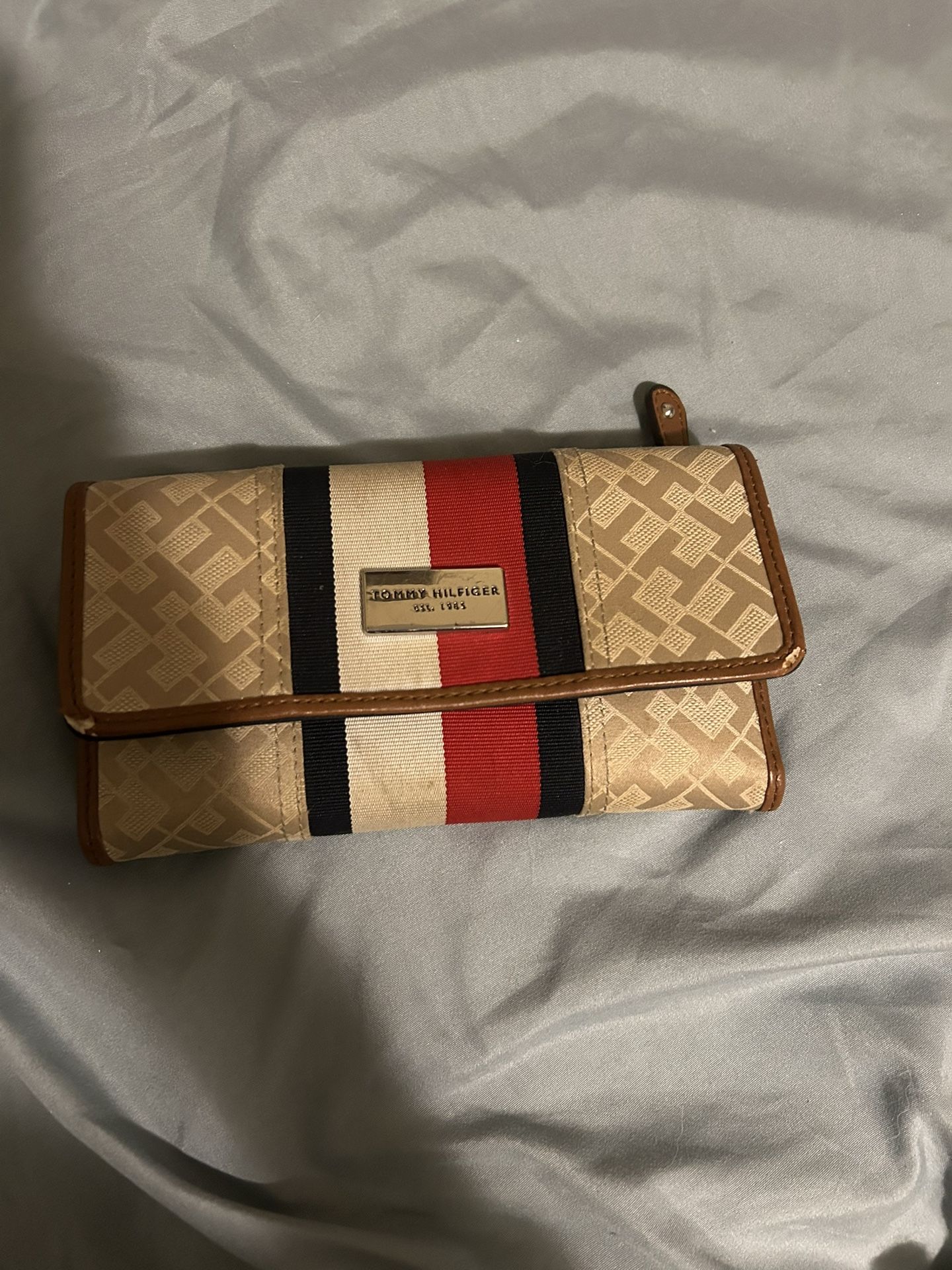 Tommy Hilfigher Wallet