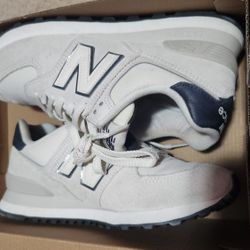 New Balance 574 Shoes