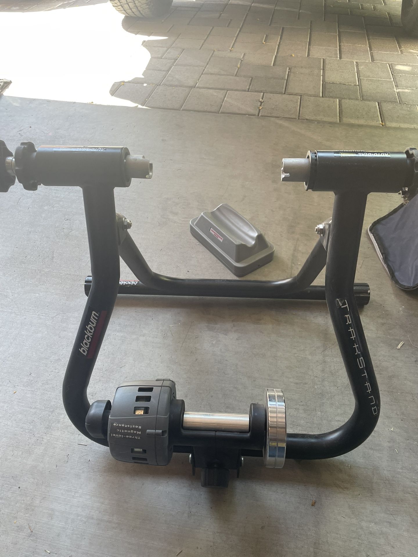 Bike Trainer Trackstand